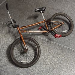 GT Performance BMX Bike