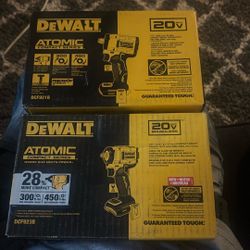DEWALT 3/8 And 1/2 Inch Compact Impact Wrench With Hog Ring Anvil