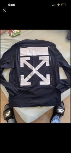 Off-White Arrow Long Sleeve T-Shirt
