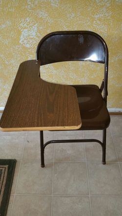 Silla para aser las tareas escolares :):)