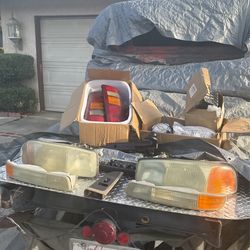 2003 Sierra Chevy Lights Used But Great
