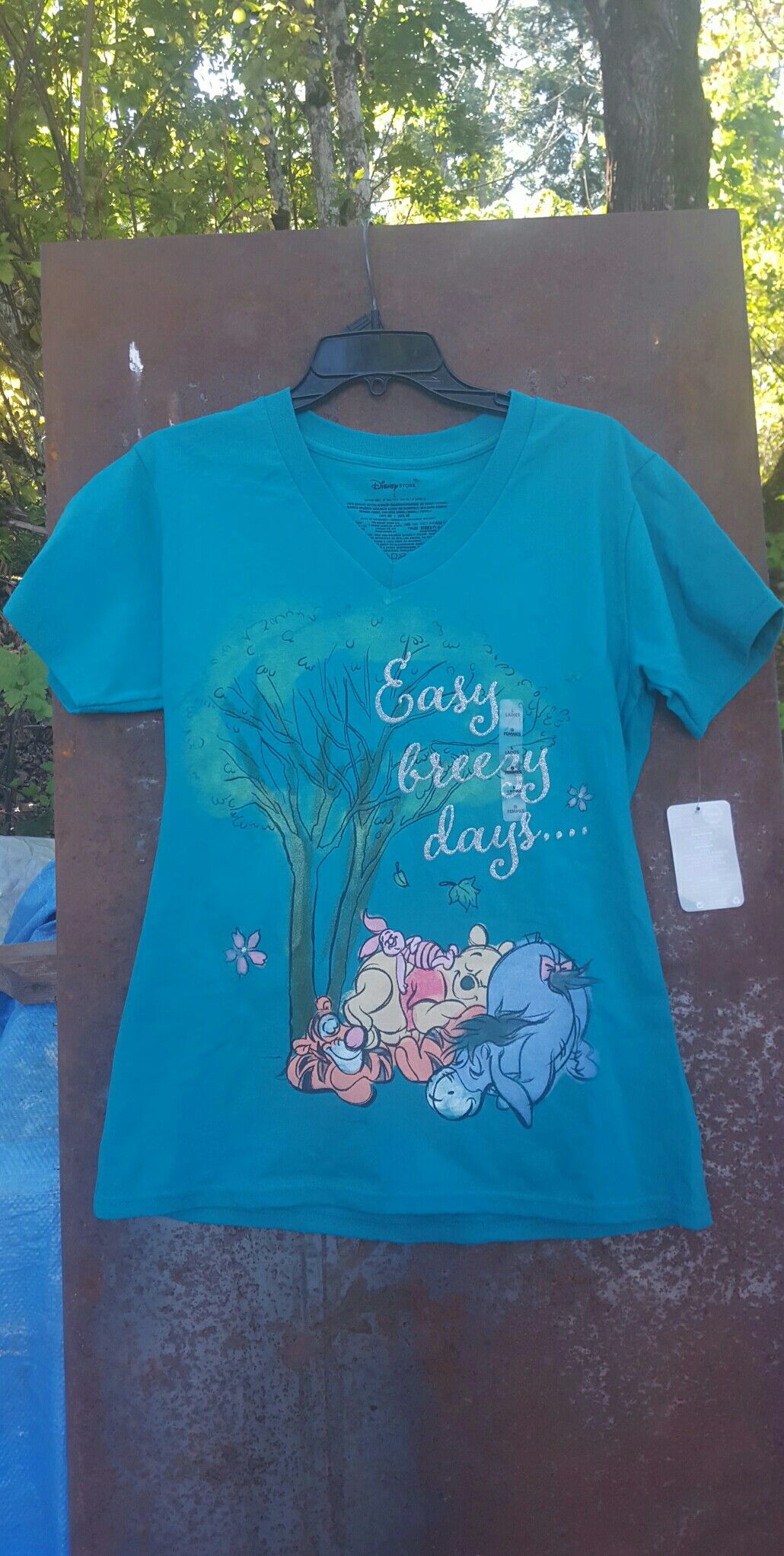 Disney Store ( New/Large ) Winnie The Pooh /Easy Breezy day t-shirt