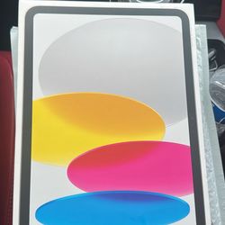 iPad 11th Gen A16 128gb (SILVER) - Brand NEW SEALED