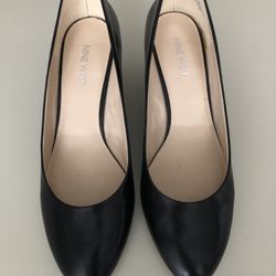 NINE WEST BLACK LEATHER WEDGE ROUND-TOE SHOES HEELS SZ 8.5 M EXCELLENT CONDITION