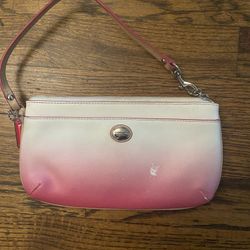 💕Original Coach Wristlet Pomegranate Color