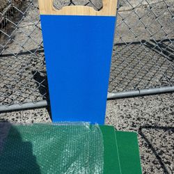 Dog Nail Scratch Board, Double Side File. Two Sided Grit Pad, 26in x 11in with 2 replacing files 