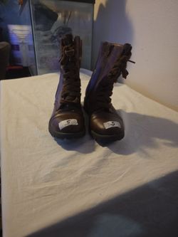 Women Boots Size 5 AZJones Brand