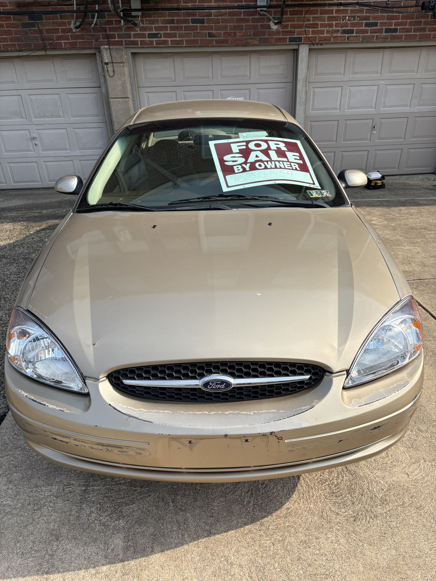 2000 Ford Taurus