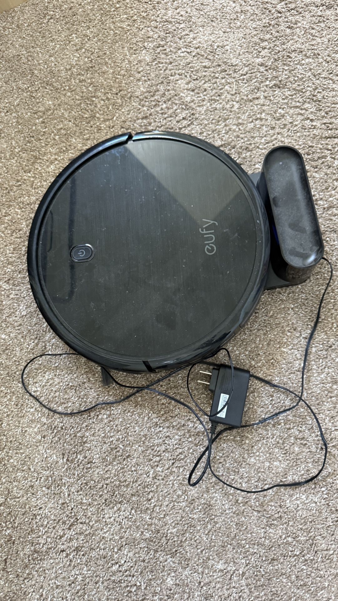 Eufy Robot Vacuum For Parts Or Repair $25