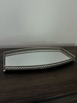 Silver / mirror decor tray