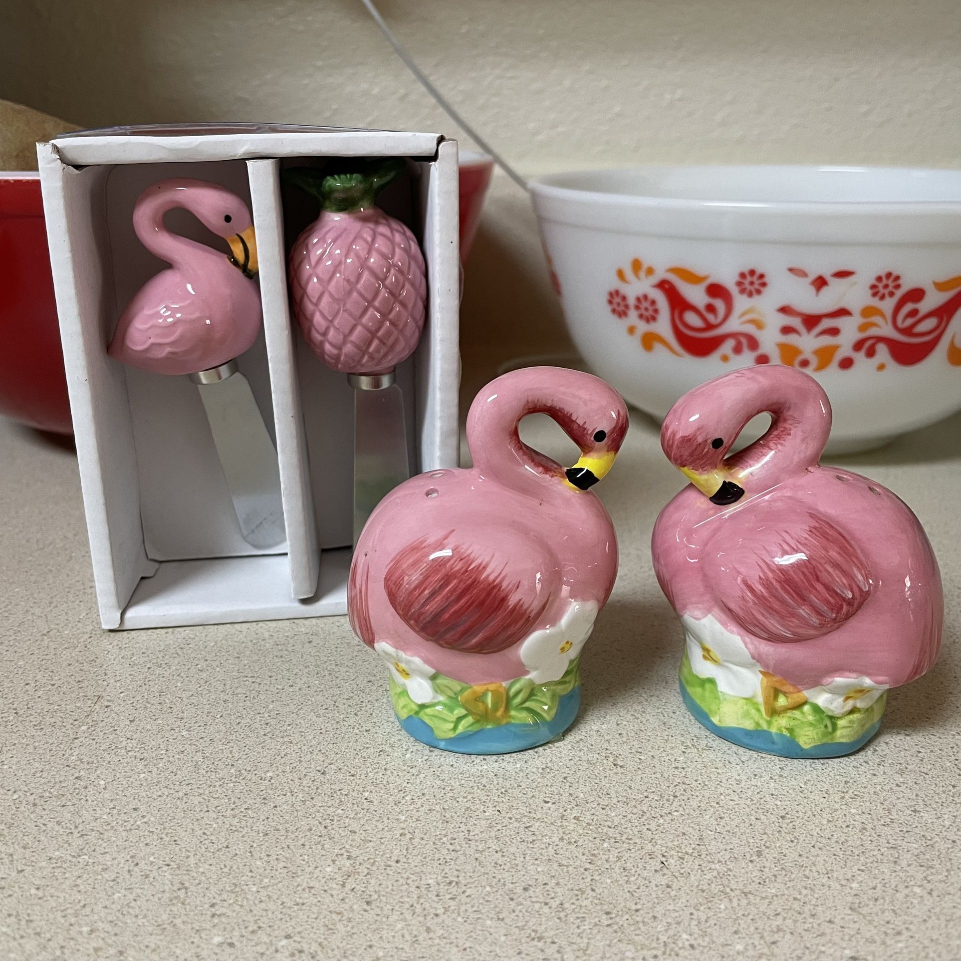 Flamingo Kitchen Accessories
