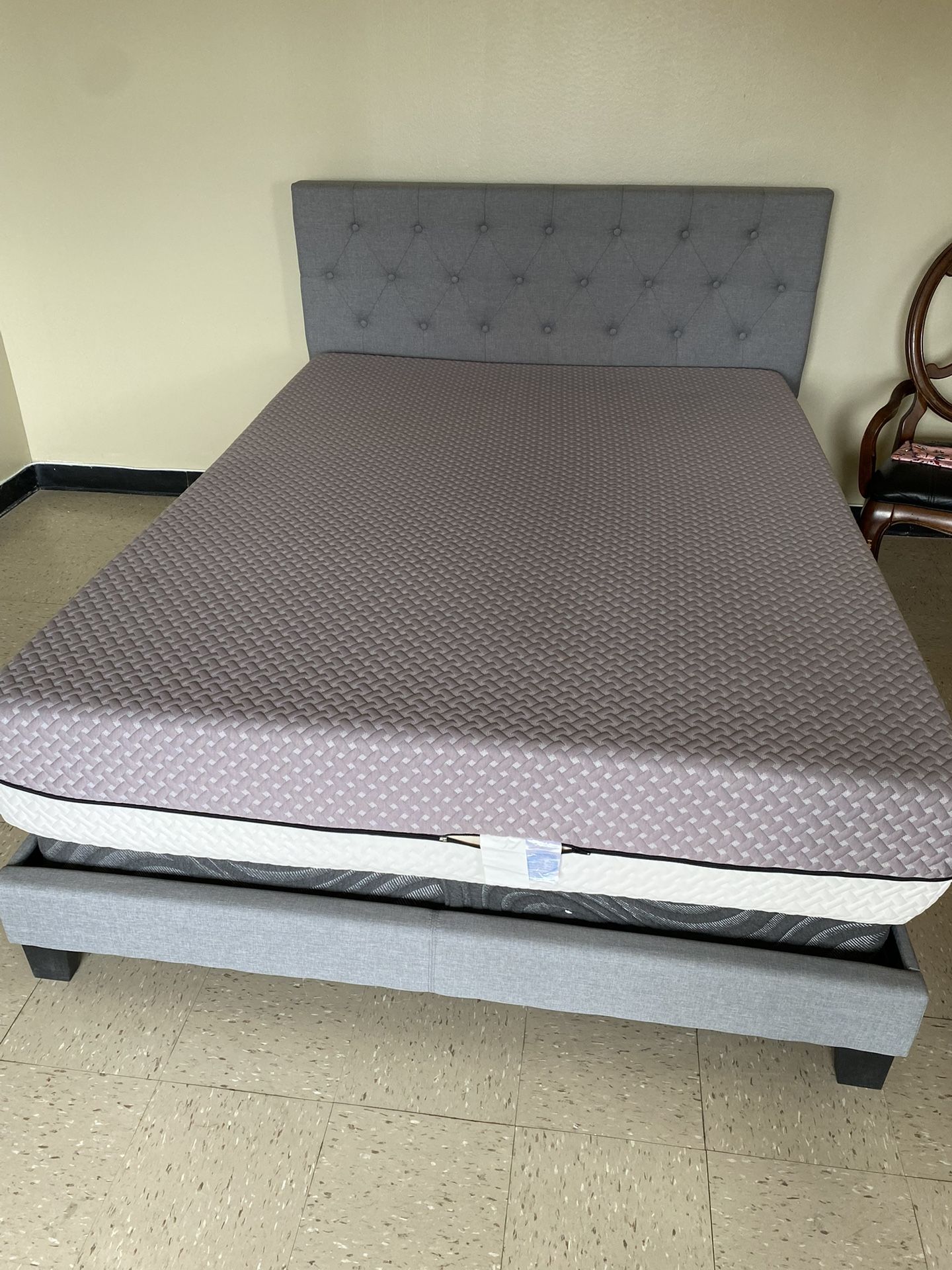 Queen size Bed Frame and Box Spring+Mattress