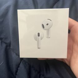 Airpods 4 Active Noise Cancellation