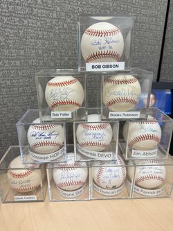 Baseballs Signed Memorabilia  🔥