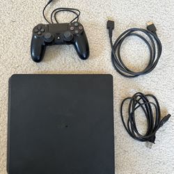 PS4 With 1 Controller And Games