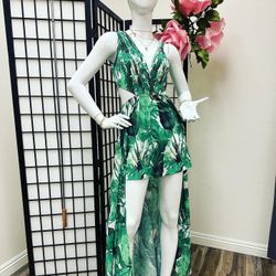 Summer Green Dress Medium 31,99