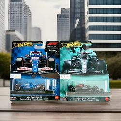 (2 pack) Hot Wheels Premium F1 Team Equipe Visa Cash App #22 & Mercedes-AMG #63