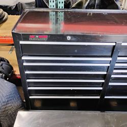 Craftsman Roll Away Tool Box