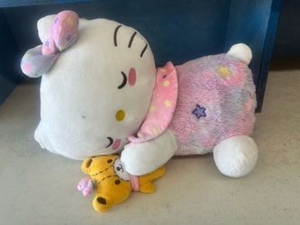 Hello Kitty Plushie
