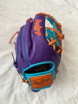 Rawlings Baseball Glove