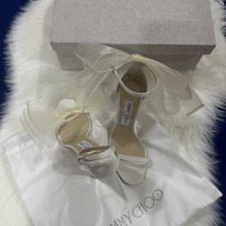 Authentic Never Been Used Jimmy Choo Aveline Latte