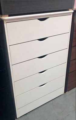 Five drawers dresser