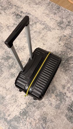 Rachel Roy 26” Lightweight Hardshell Spinner Suitcase Black 4-Wheel Luggage