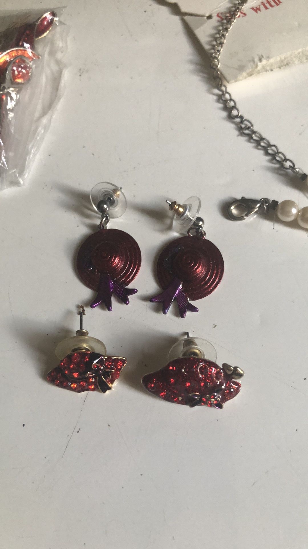 BUNDLE OF RED HATS JEWELRY/keychain /charms
