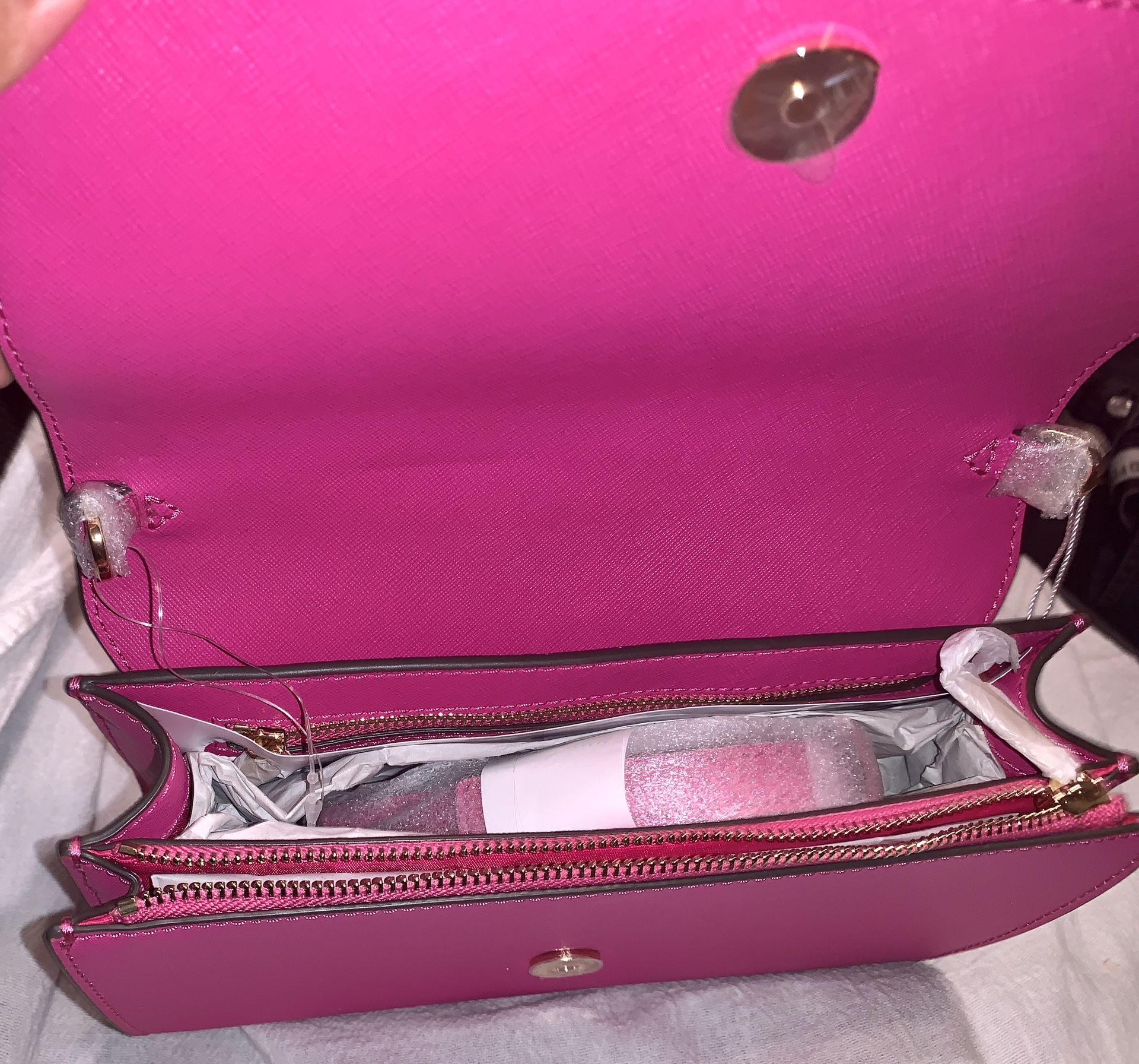Hot Pink Tory Burch Crossbody/ Clutch Bag for Sale in Atwater, CA - OfferUp