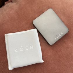 RÓEN Eyeshadow Compact