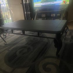 Living room table for sale!!