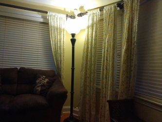 W/ Matching Table Lamp 