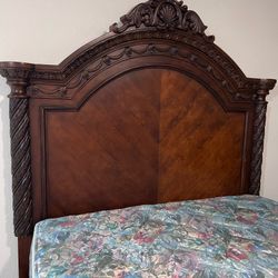 Queen Bed