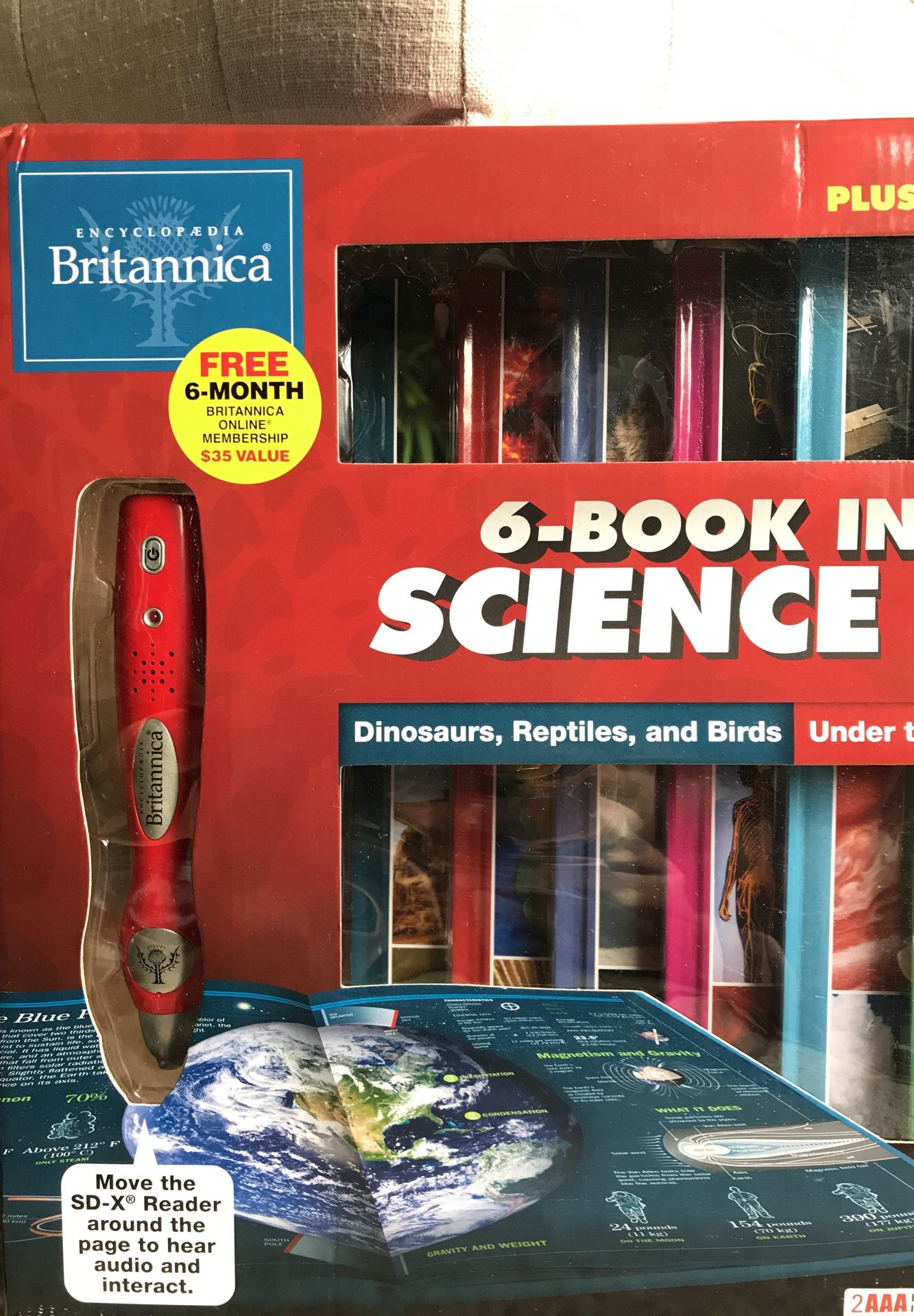 洋書 6-Book Interactive Science Library Encyclopaedia Britannica® 6-Book Interactive Science Library