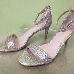 Women's Medium Heels Size 8.5