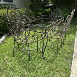 Outdoor Vintage Wrought Iron Table Base + 6 Chairs