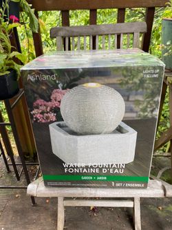 New Ashland Table Top WaterFountain/ Look At Pictures For Information