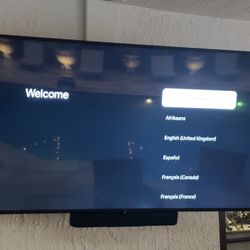 DELIVERY AVAILABLE! Sony 75” 4K Smart TV (KD-75X77CL) – Excellent Condition