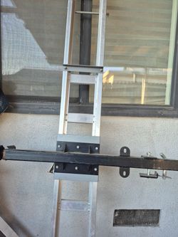Motorcycle rack