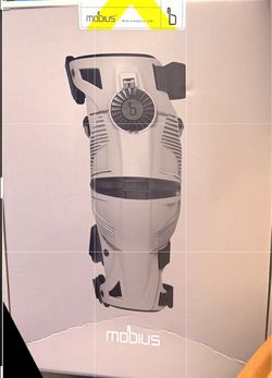 Mobius X8 Knee Brace - Size Small