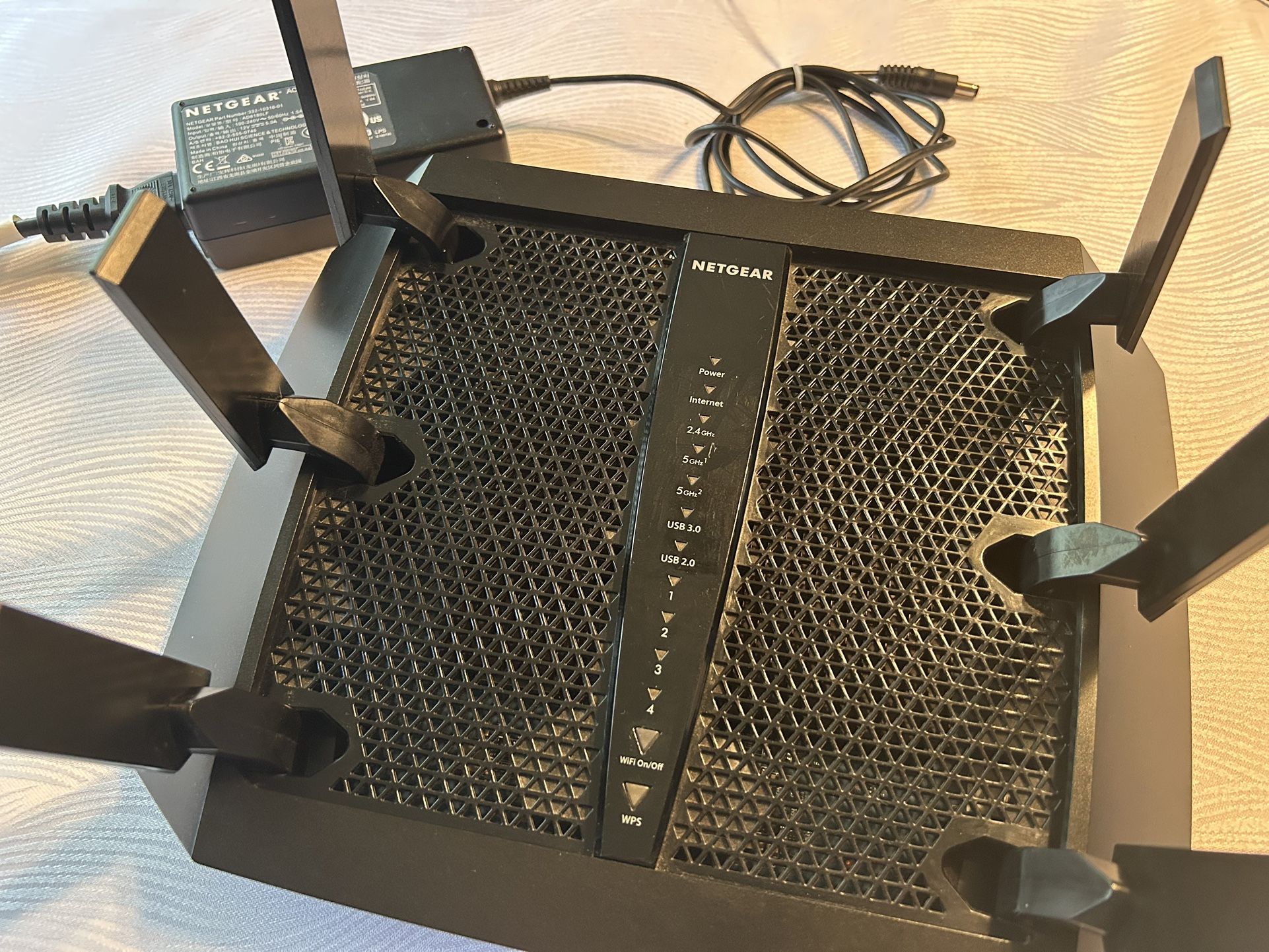 Netgear Nighthawk X6 Tri-Band WiFi Router