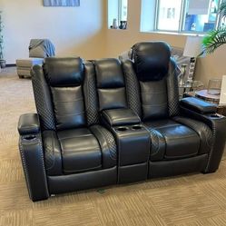 Party Time Power Reclining Loveseat with Console
