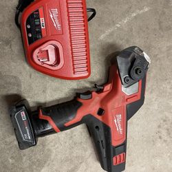 Milwaukee 12v cable cutters with batt and charger does have some grind marks cosmetic only $400 