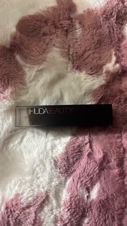Huda Beauty #Fauxfilter Skin Stick Foundation