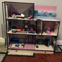 LOL Doll House