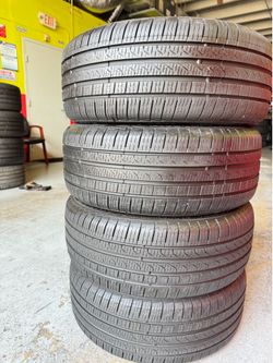 Set Of Four 225/40/18 Pirelli Cinturato P7 Runflats with 85-90% Left Excellent Set
