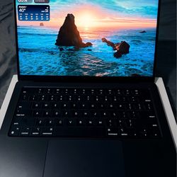 ¡MacBook Pro Chip 14” M4 LIKE NEW 🔥 16GB RAM / 512GB SSD!