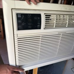 Window Air Conditioner 