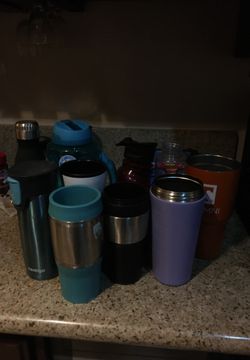 Water bottles/coffee cups