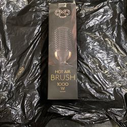 Professional Blowout Hair Dryer Brush, Black Gold Dryer and Volumizer, Hot Air Brush for Women, 75MM Oval Shape (Black Gold)